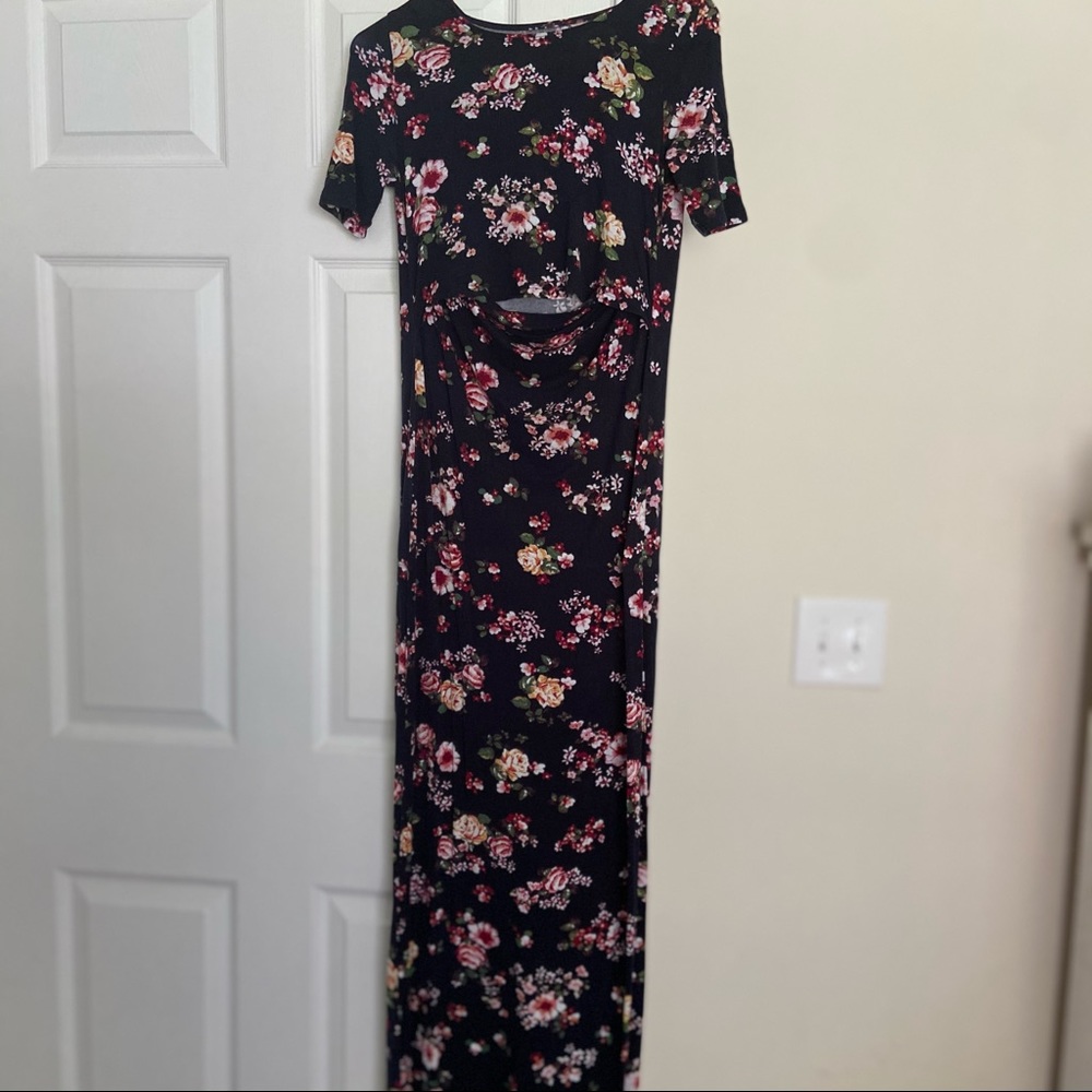 Undercover Mama nursing maxi dress